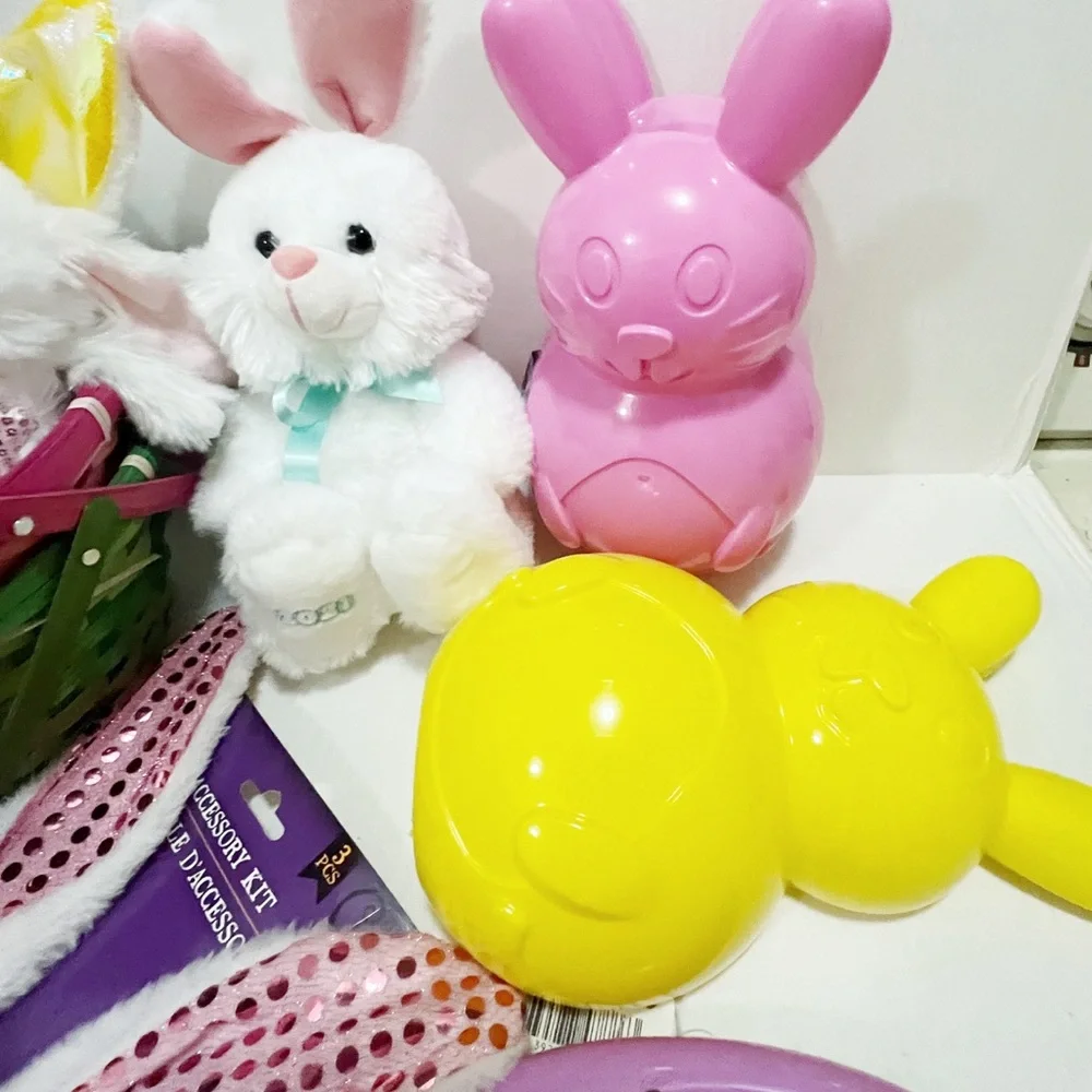 New lot of 21 Easter decoration Bunny and Egg • Baskets and more ...
